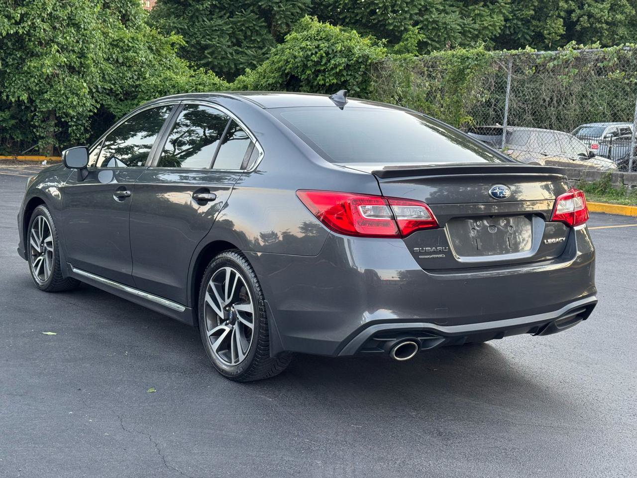 Used 2018 Subaru Legacy 2.5i Sport AWD/4WD image 5