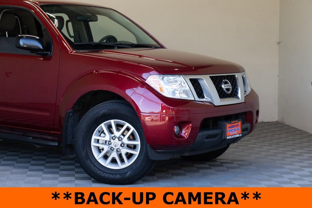 Used 2021 Nissan Frontier SV image 3