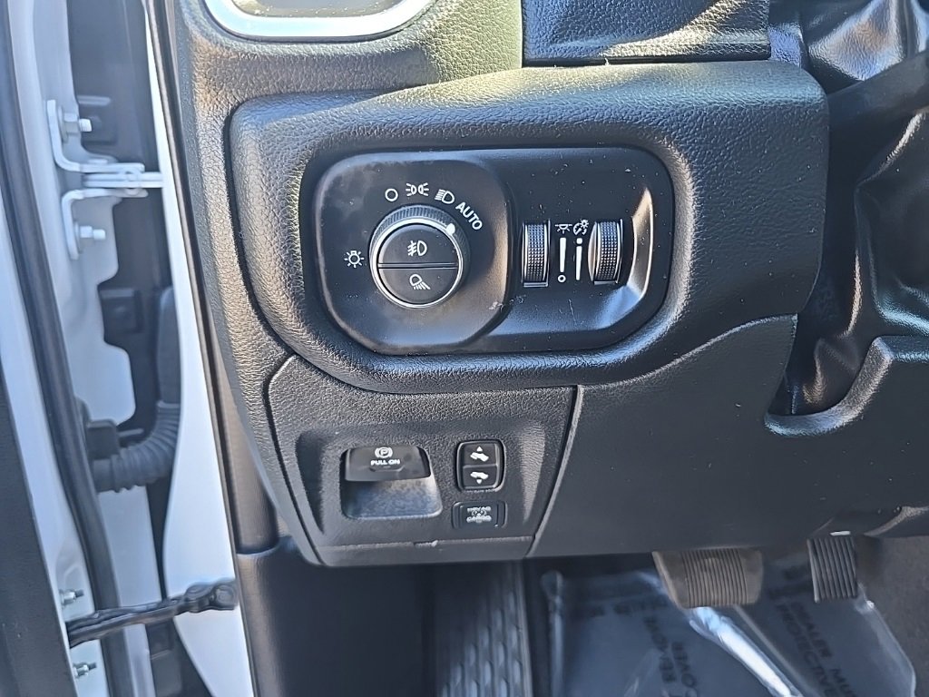 Certified 2025 RAM 1500 Big Horn image 22