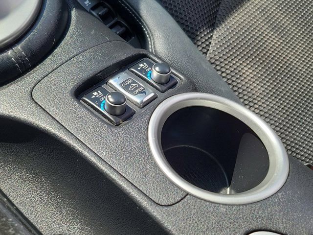 Used 2011 Nissan 370Z Touring w/ Sport Pkg image 26