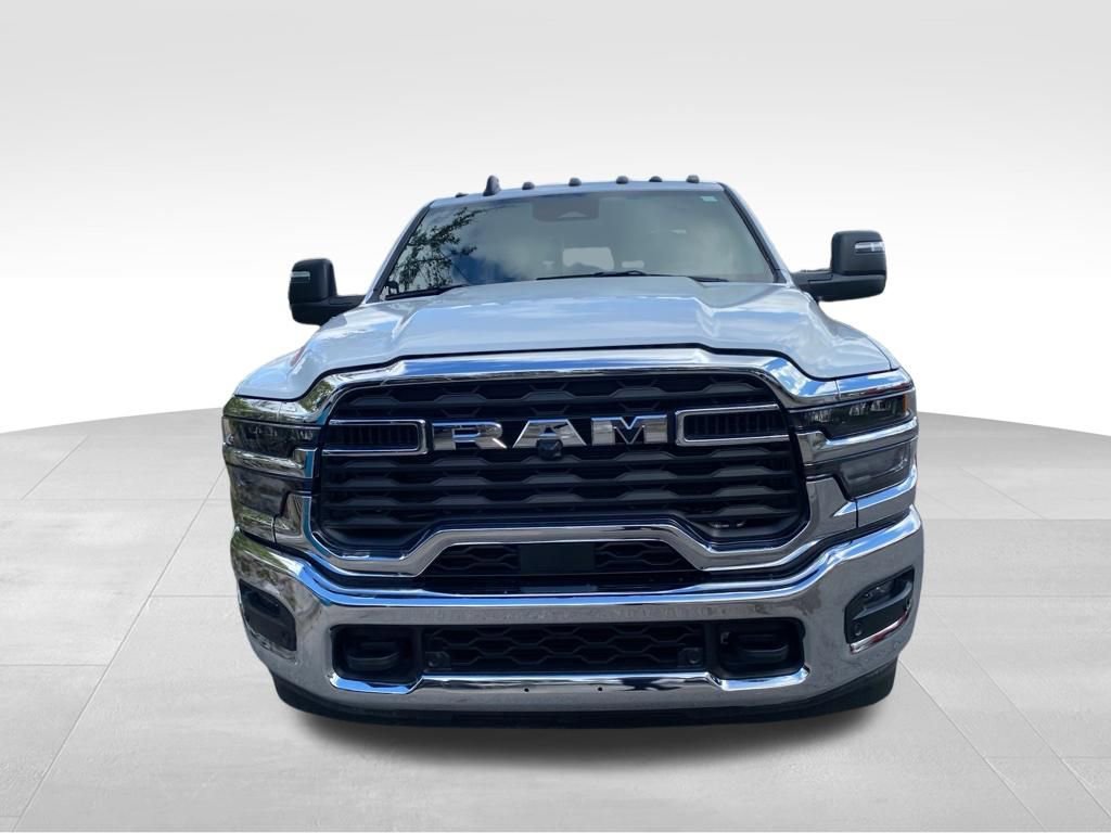 Used 2025 RAM 3500 Tradesman AWD/4WD video 2