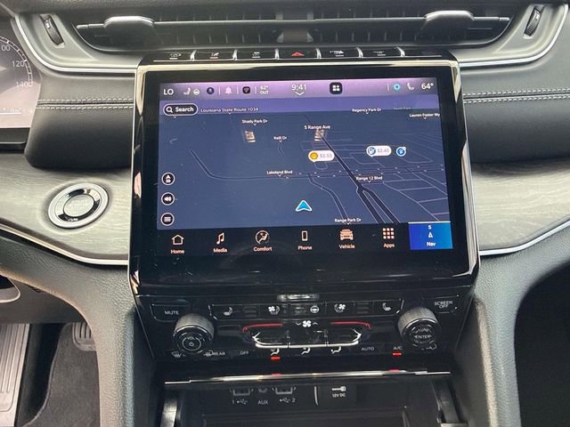 New 2025 Jeep Grand Cherokee L Limited w/ Luxury Tech Group II image 20