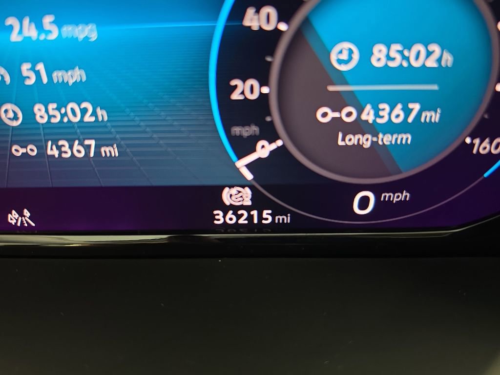 Used 2025 Volkswagen Atlas SE image 22