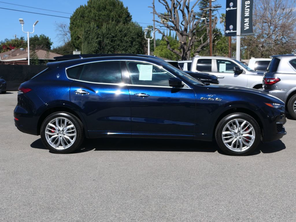 Used 2022 Maserati Levante GT image 3