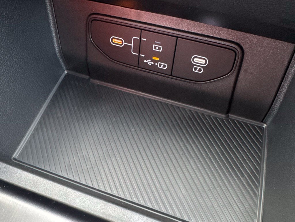 New 2026 Kia Sportage LX w/ LX Convenience Package FWD image 22