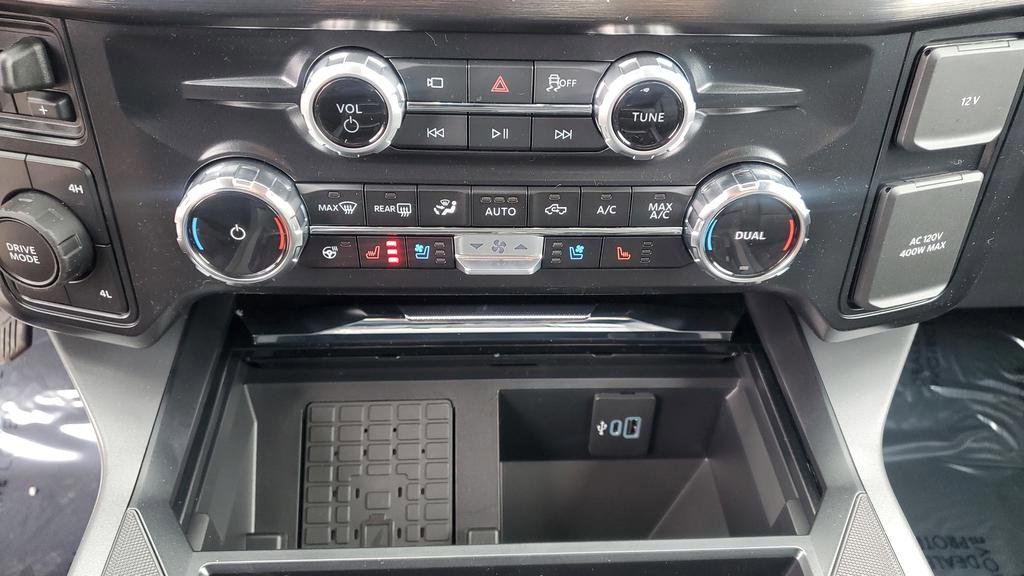 New 2026 Ford F250 Lariat w/ Black Appearance Package AWD/4WD image 35
