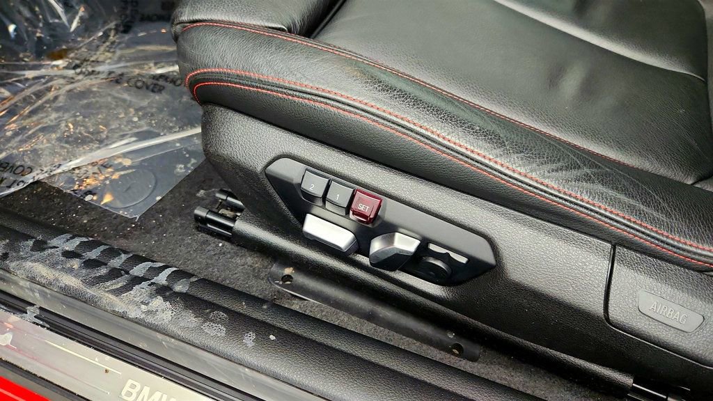 Used 2019 BMW 230i xDrive 230i xDrive Convertible w/ Premium Package image 12