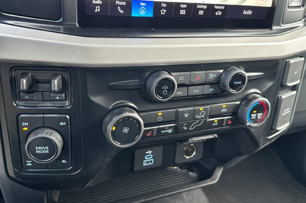New 2026 Ford F250 XLT w/ XLT Premium Package AWD/4WD image 20