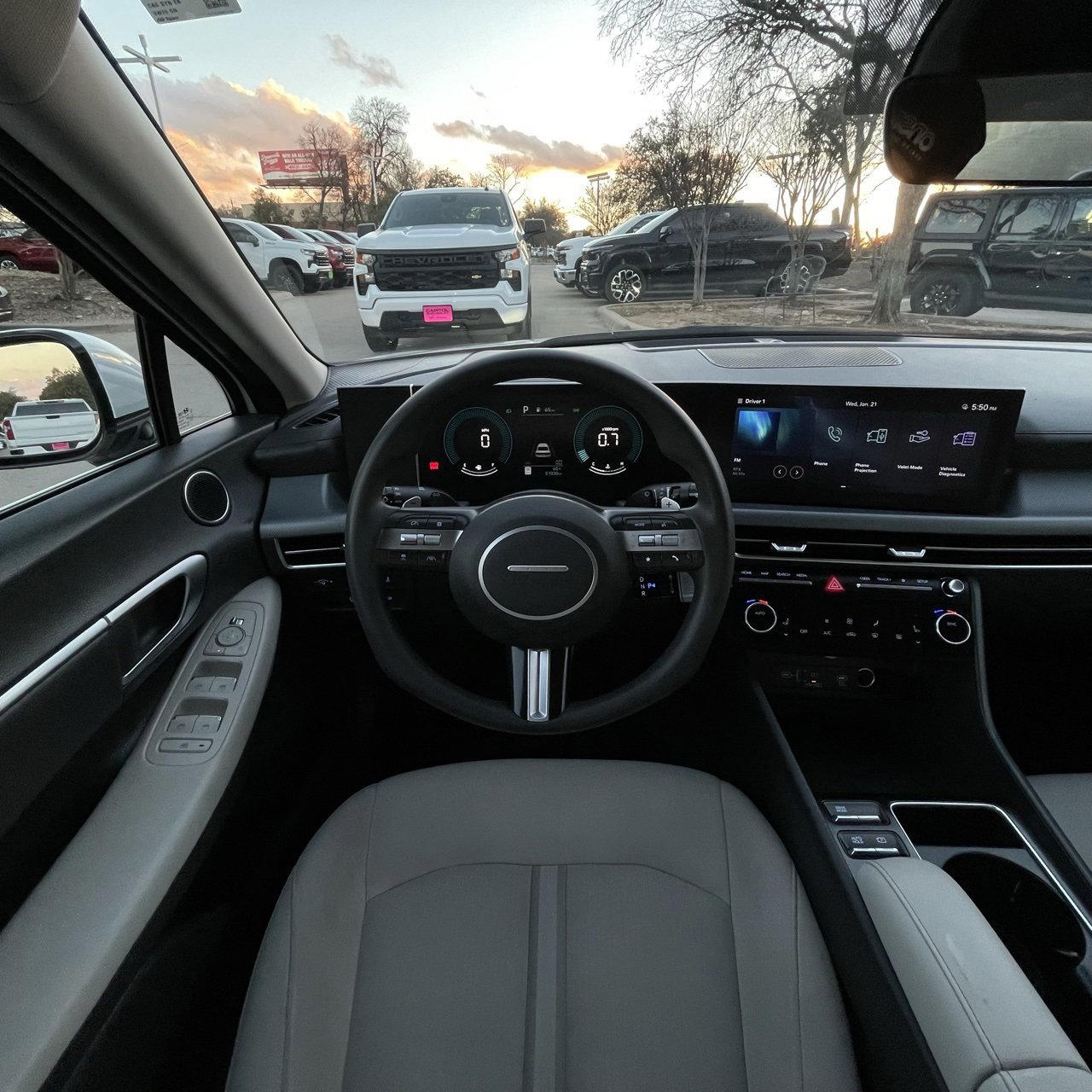 Used 2024 Hyundai Sonata SEL image 11