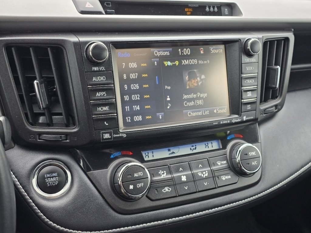 Used 2018 Toyota RAV4 Limited image 25