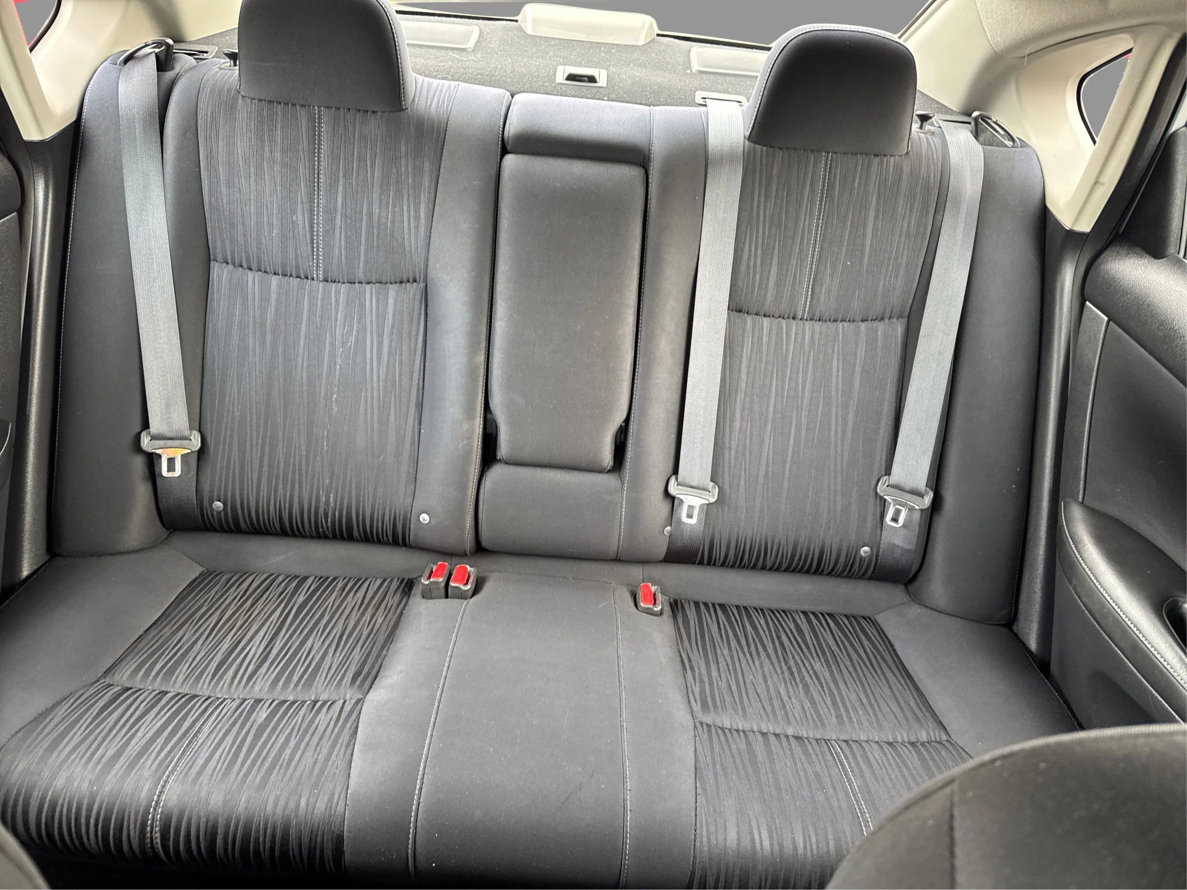 Used 2016 Nissan Sentra SV image 16