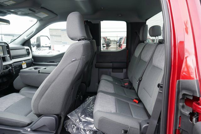 New 2026 Ford F250 XLT w/ FX4 Off-Road Package image 22