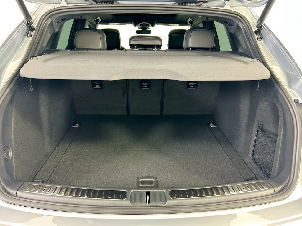 Used 2026 Porsche Macan AWD/4WD image 28