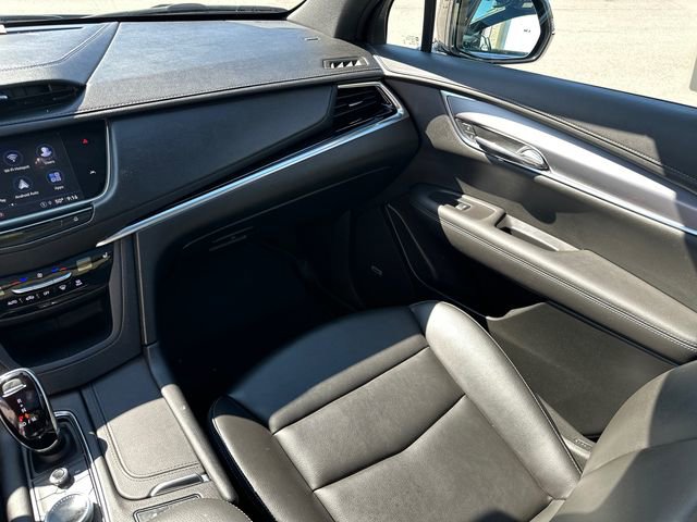 Used 2024 Cadillac XT6 Luxury AWD/4WD image 29