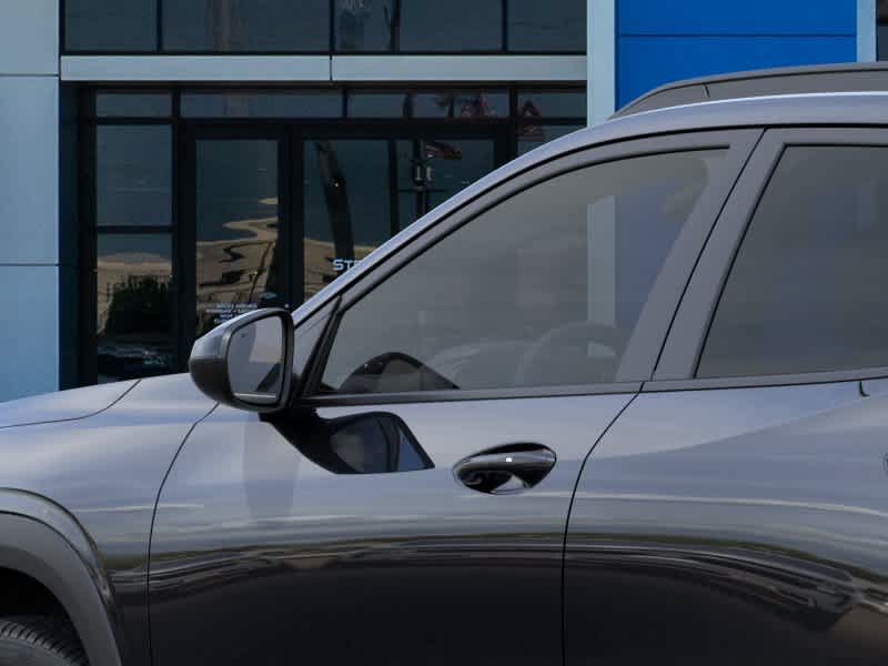 New 2026 Chevrolet Trax LT w/ Driver Confidence Package FWD image 12