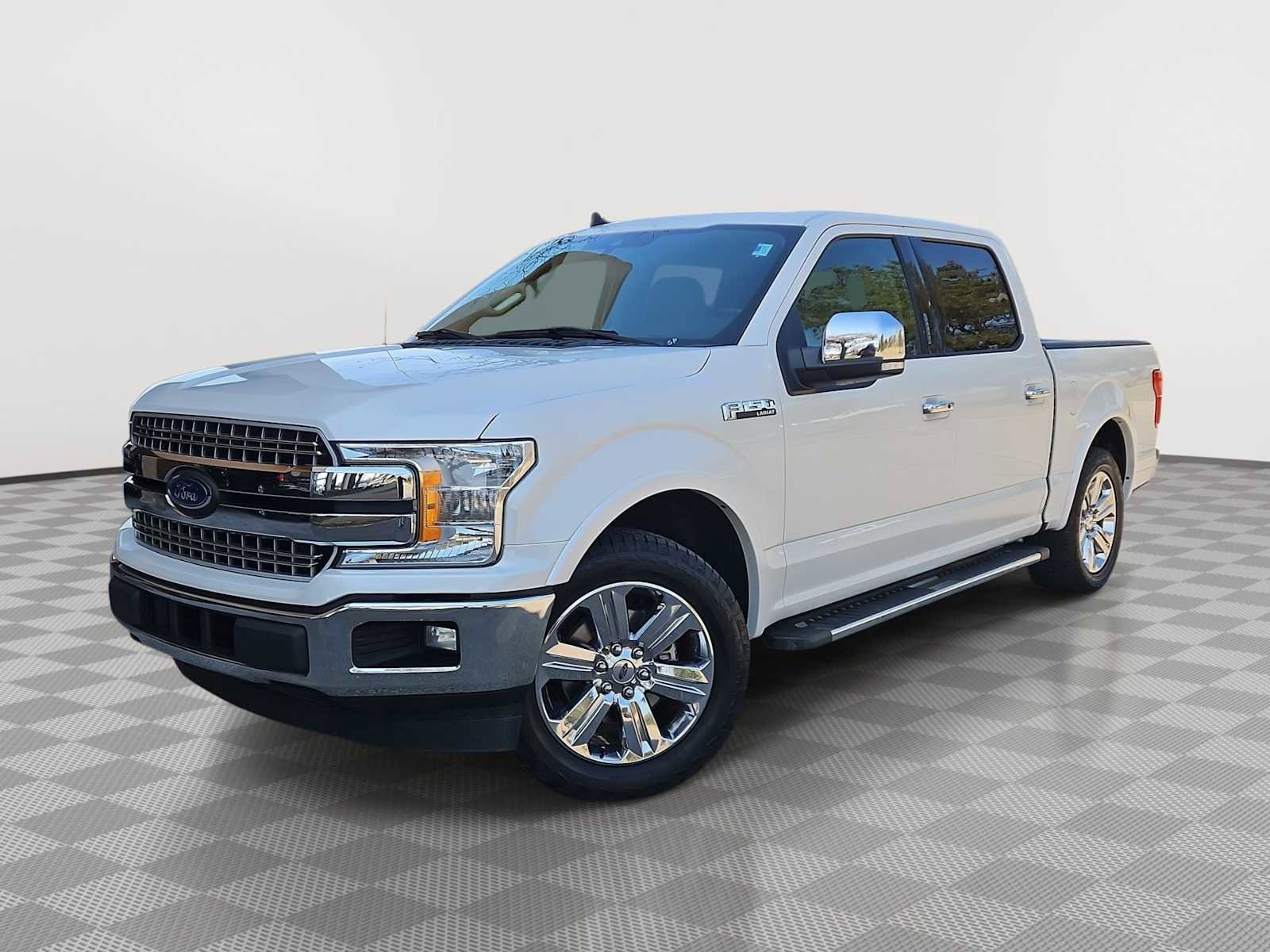 Used 2019 Ford F150 Lariat image 1