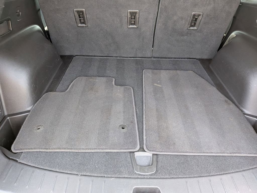 Used 2025 Chevrolet Blazer LT FWD image 29