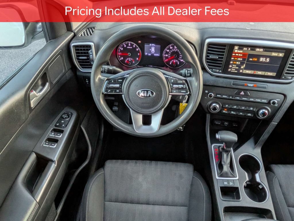 Used 2021 Kia Sportage LX FWD image 16