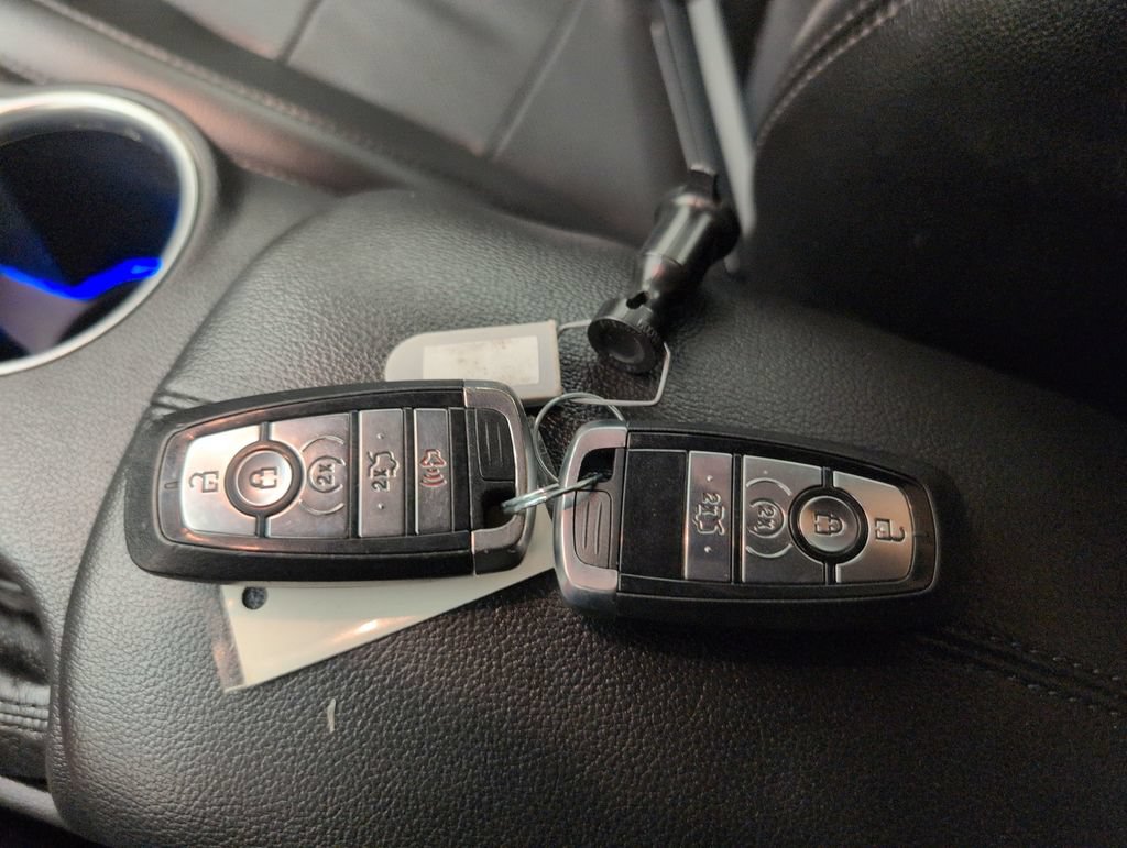 Used 2020 Ford Mustang Premium RWD image 36
