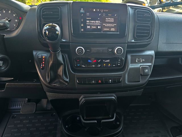 Used 2024 RAM ProMaster 2500 image 15