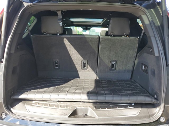 Certified 2023 Cadillac Escalade Premium Luxury w/ LPO, Illumination Package image 8