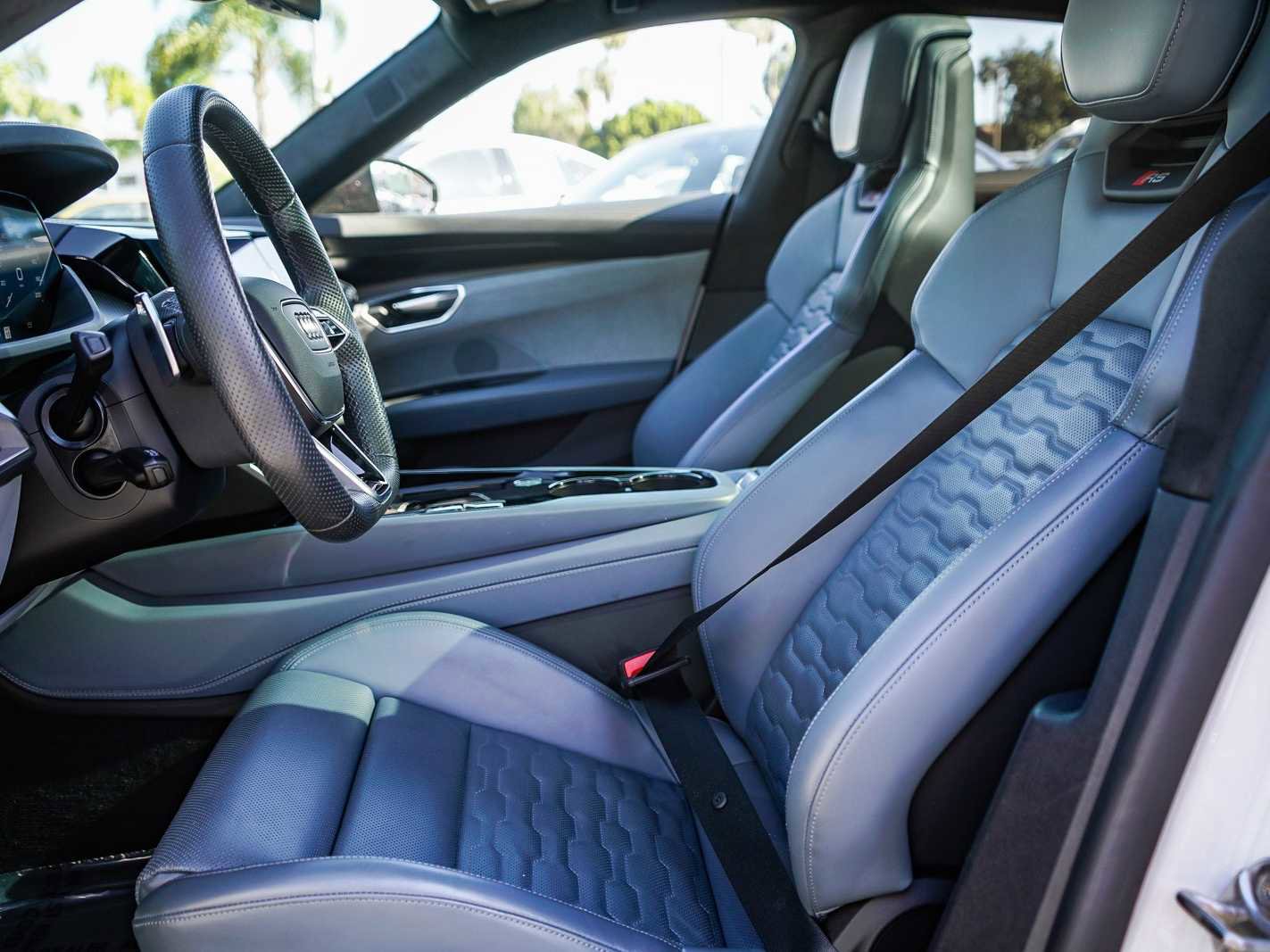 Used 2024 Audi RS e-tron GT image 17