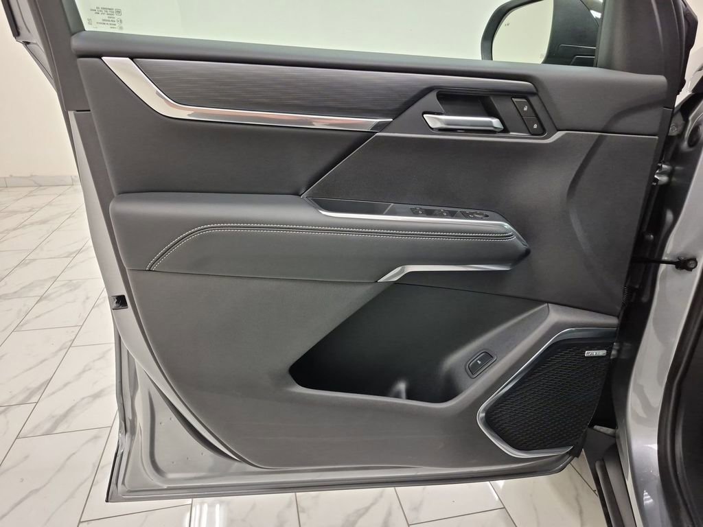 New 2026 GMC Acadia Elevation w/ Black Edition image 23