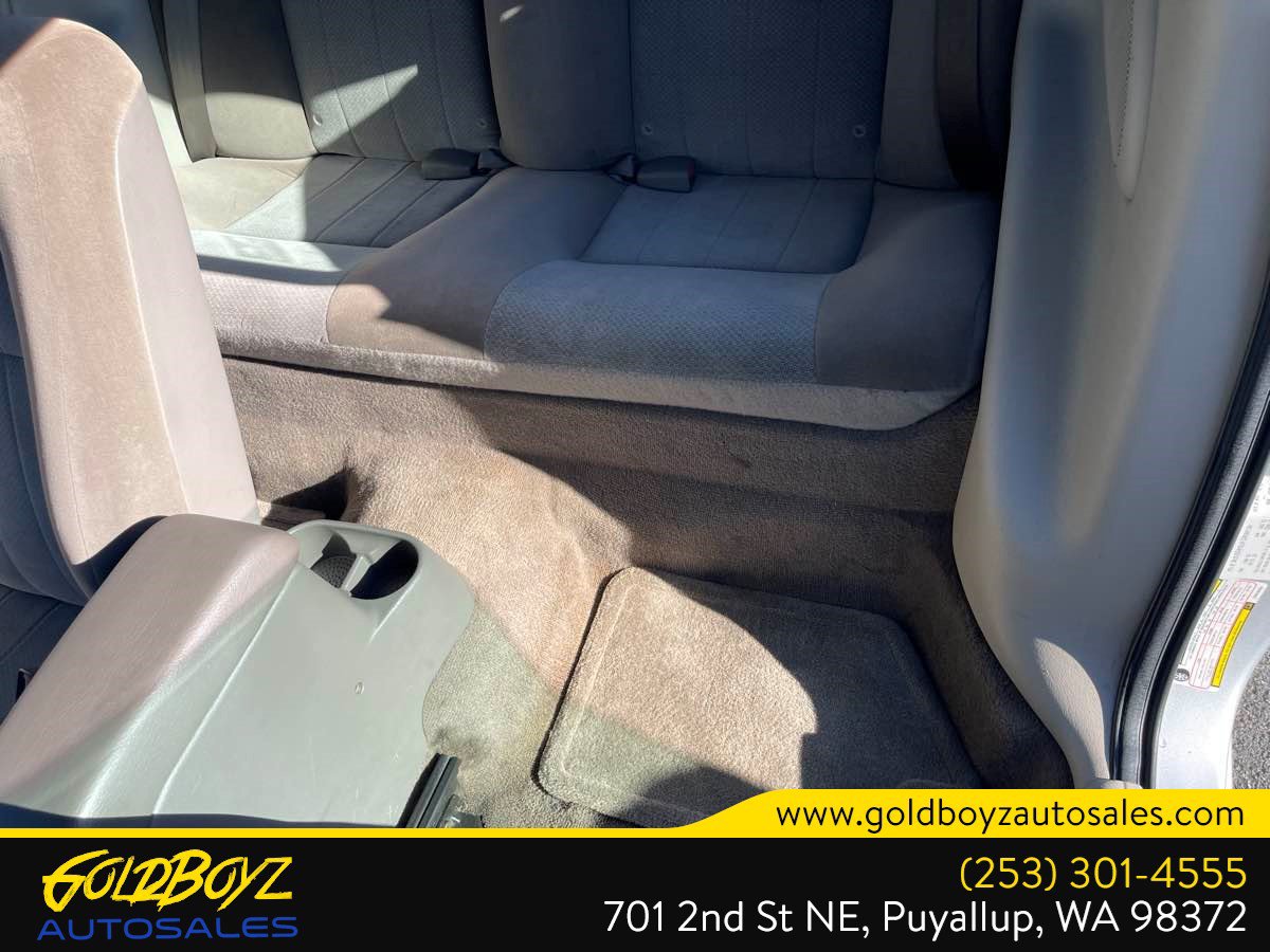 Used 2005 Chrysler Sebring Convertible FWD image 30