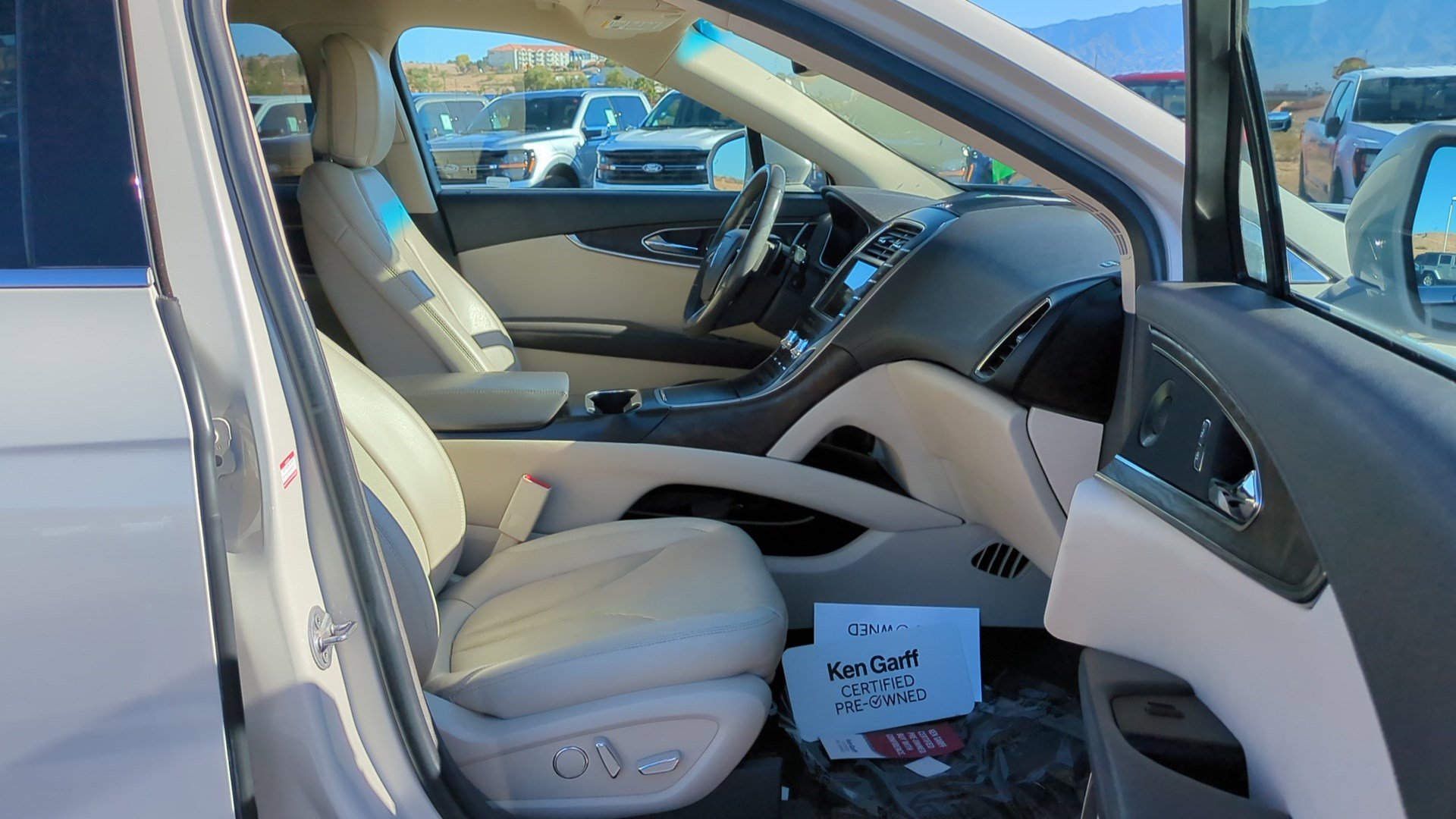 Used 2020 Lincoln Nautilus Reserve w/ Equipment Group 201A image 33