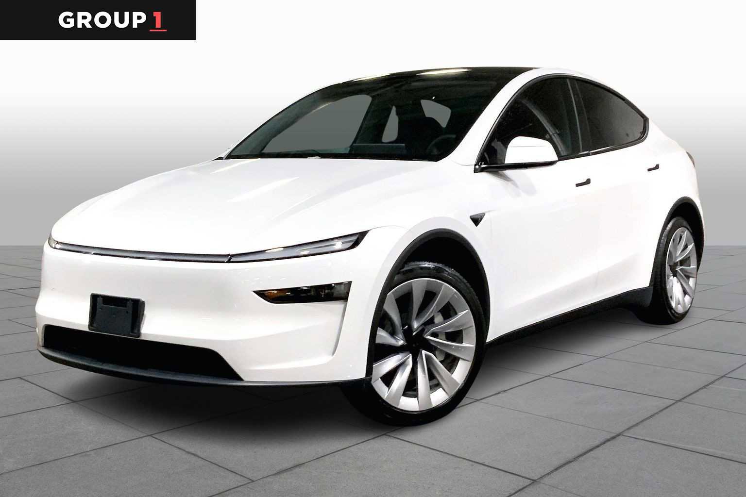 Used 2026 Tesla Model Y AWD image 1