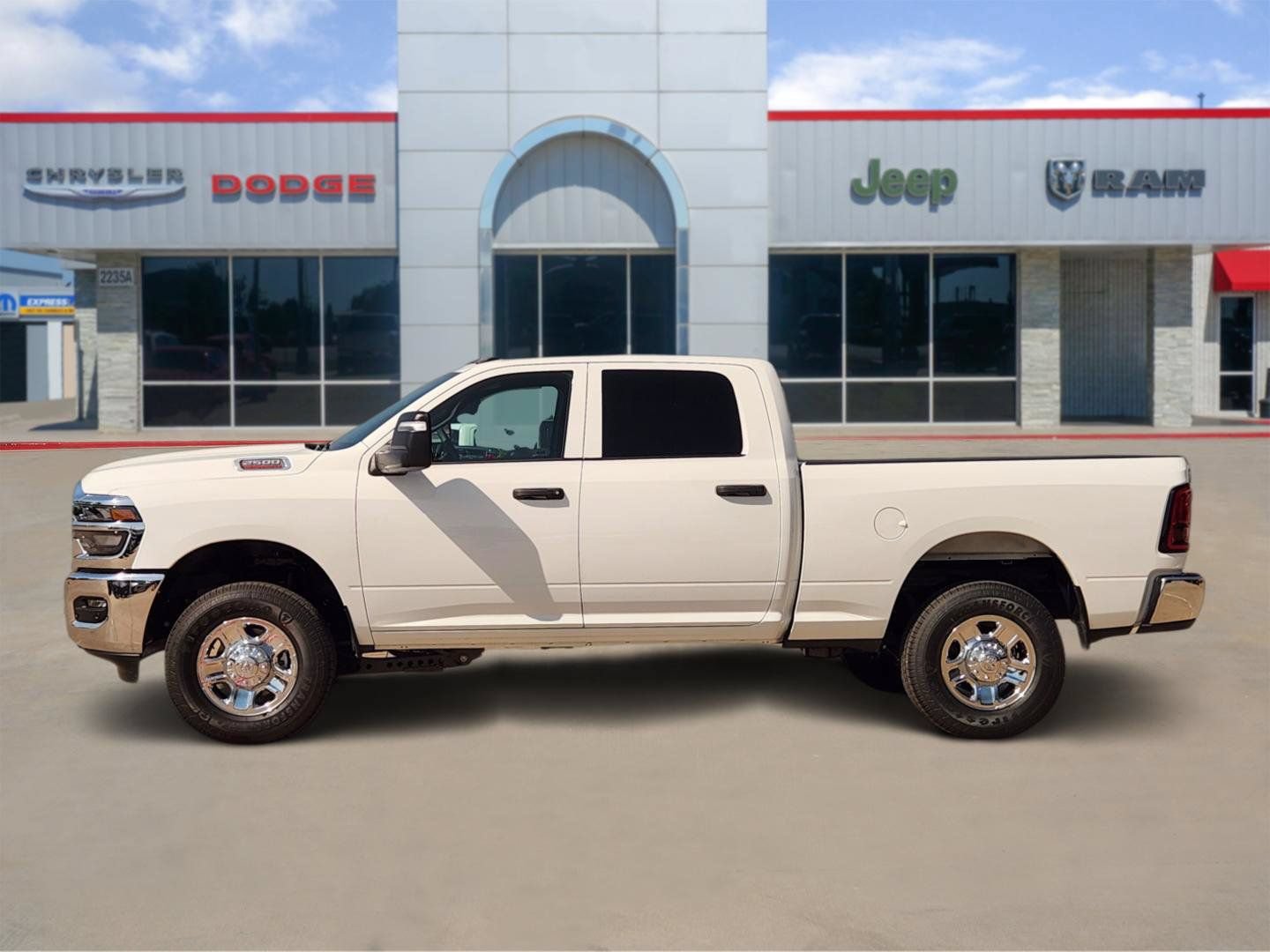 New 2026 RAM 2500 Tradesman w/ Chrome Appearance Group AWD/4WD image 3