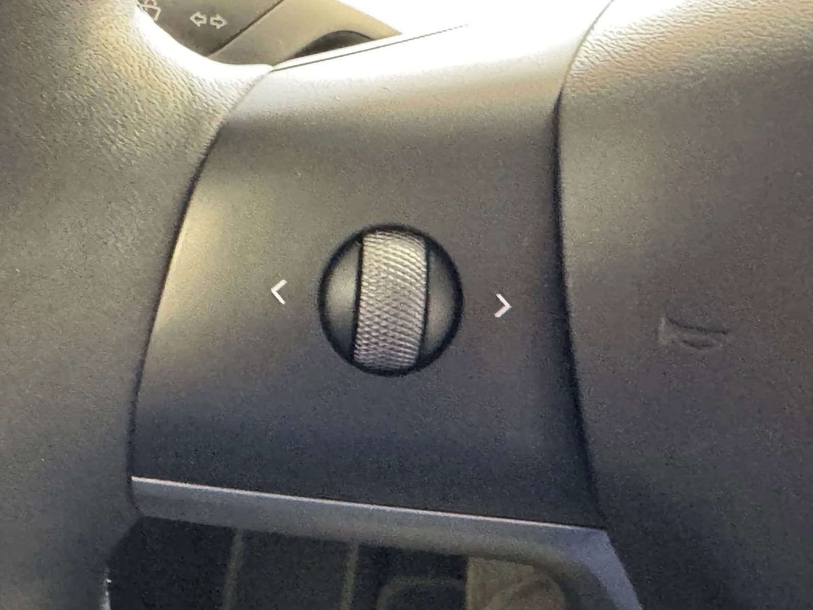 Used 2023 Tesla Model Y Long Range image 21