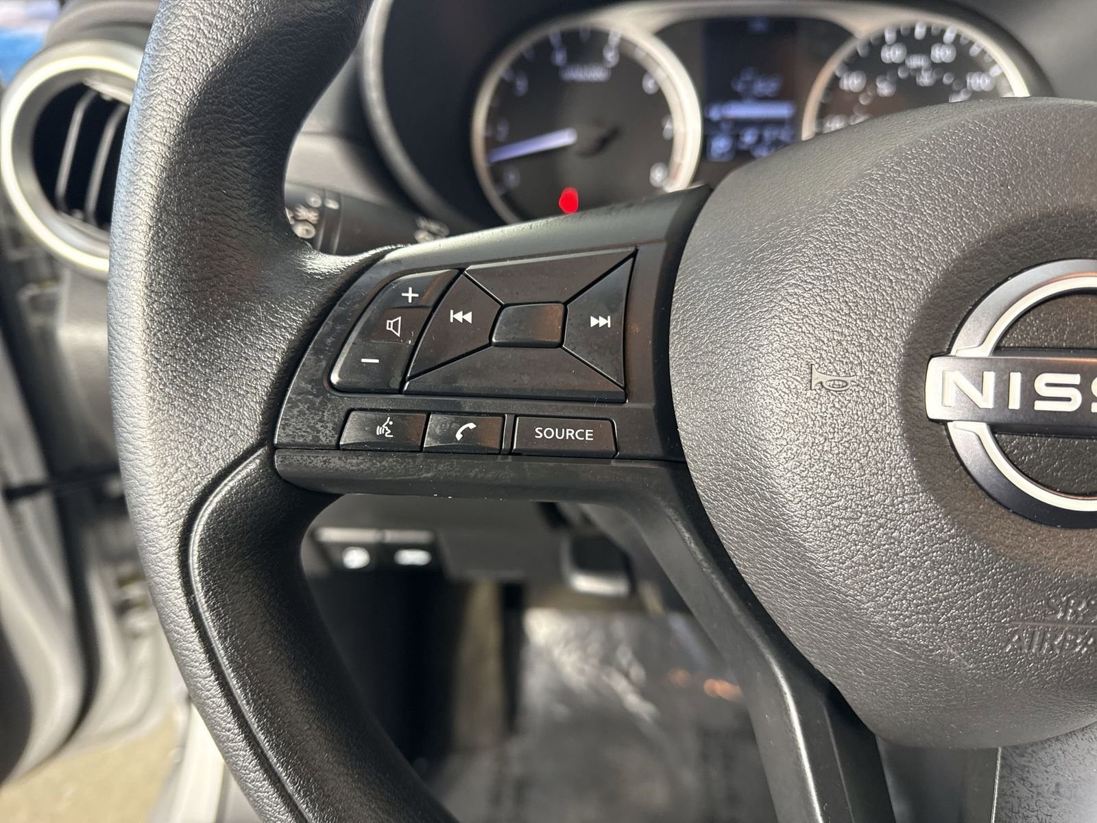 Certified 2025 Nissan Versa S w/ Trunk Package image 13