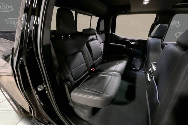 New 2026 GMC Sierra 1500 SLT w/ SLT Premium Package AWD/4WD image 13