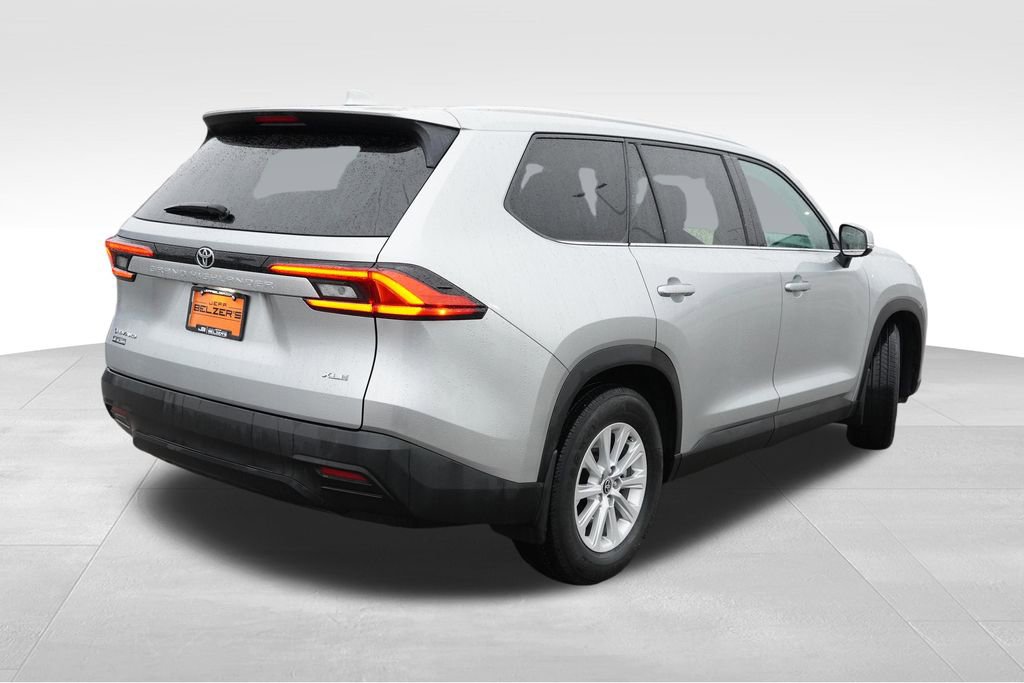 Used 2024 Toyota Grand Highlander XLE image 8
