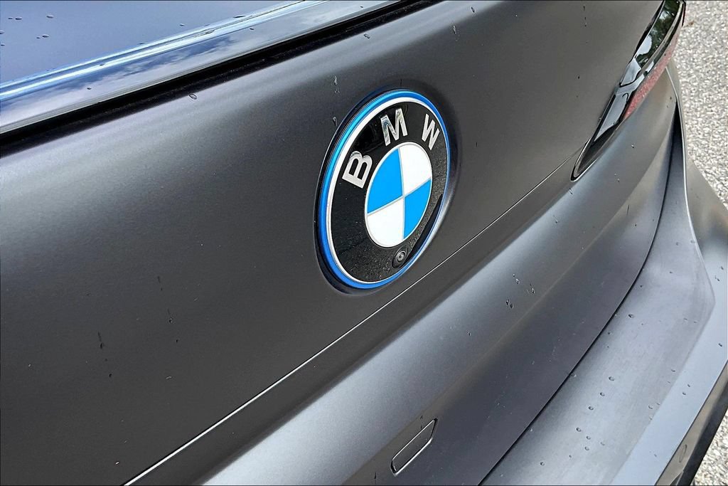 Used 2023 BMW i7 xDrive60 AWD/4WD image 24