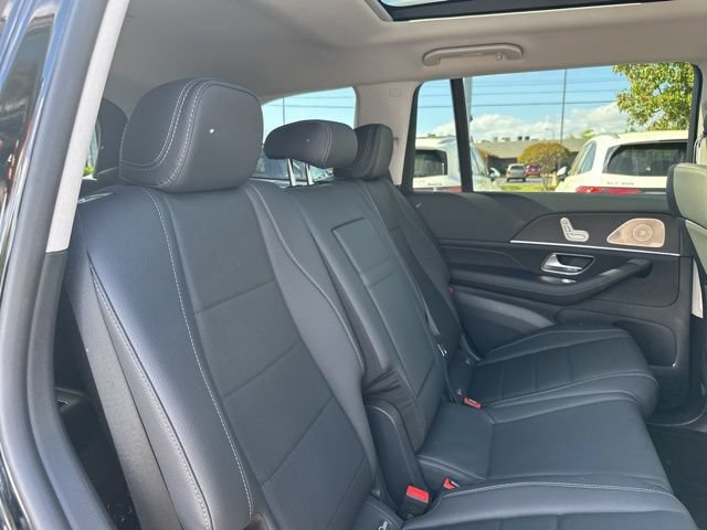 Used 2026 Mercedes-Benz GLS 450 4MATIC image 27