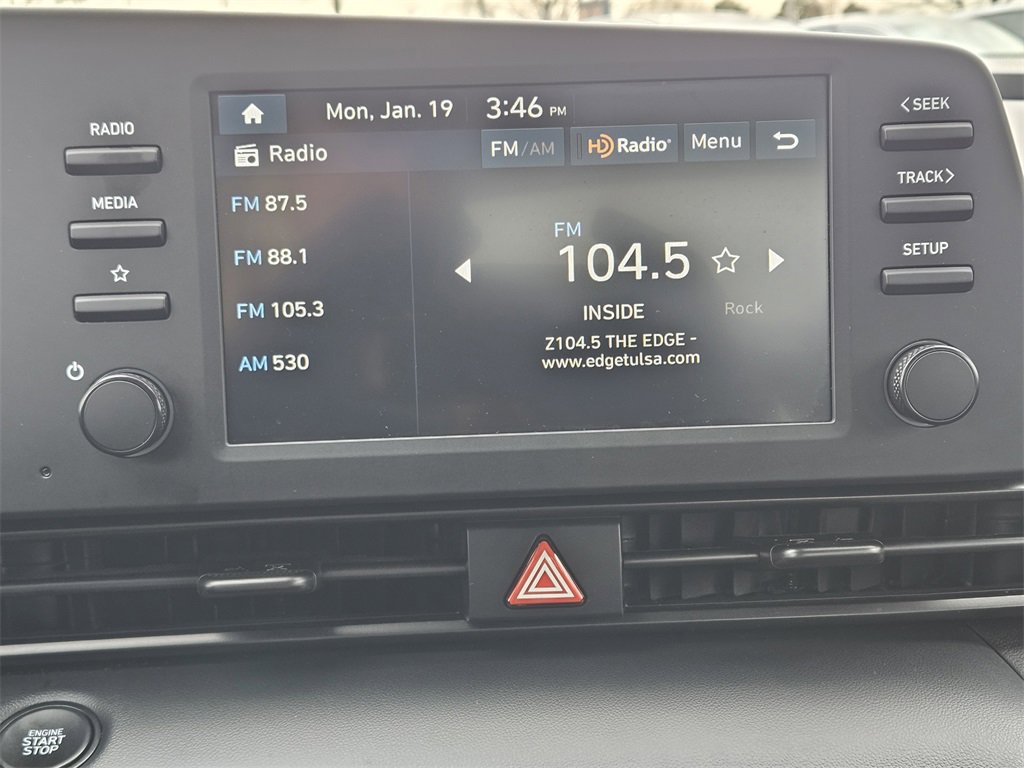 Certified 2025 Hyundai Elantra Sport image 13