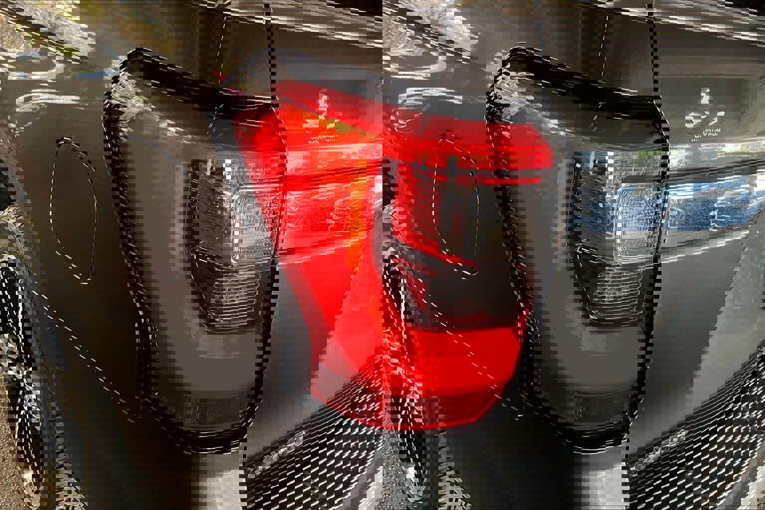 Used 2020 Ford Expedition Limited w/ Special Edition Package image 25