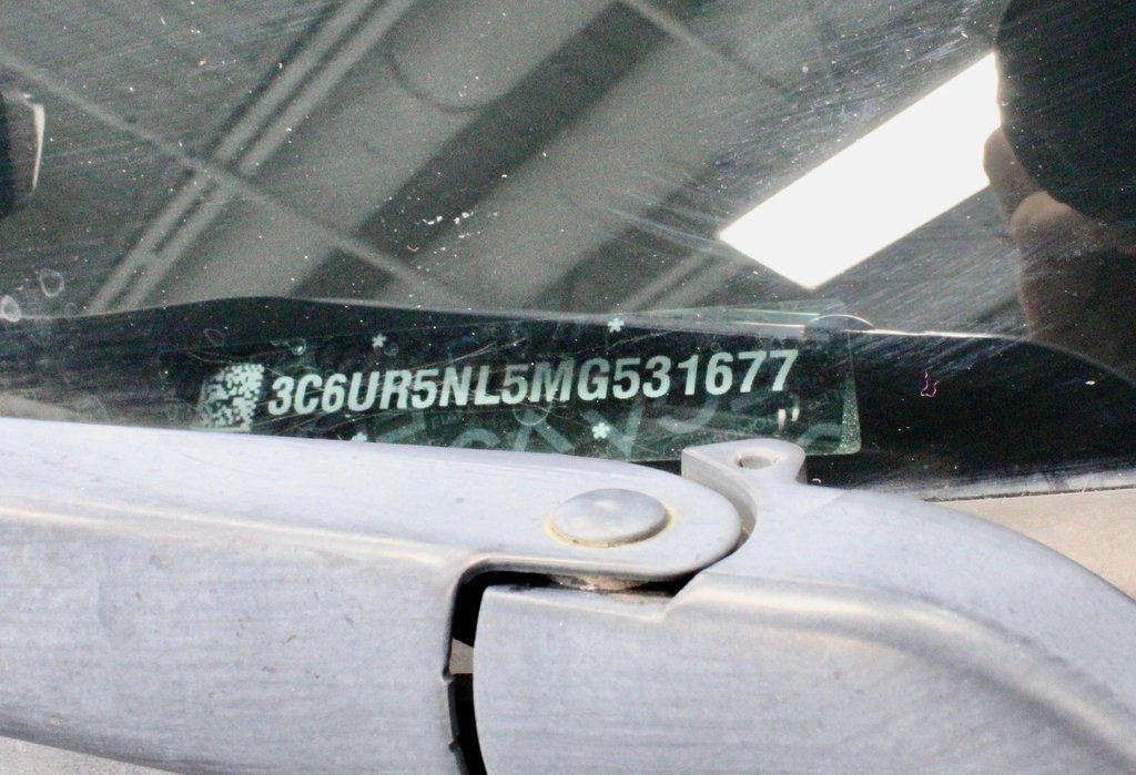 Used 2021 RAM 2500 Laramie image 32