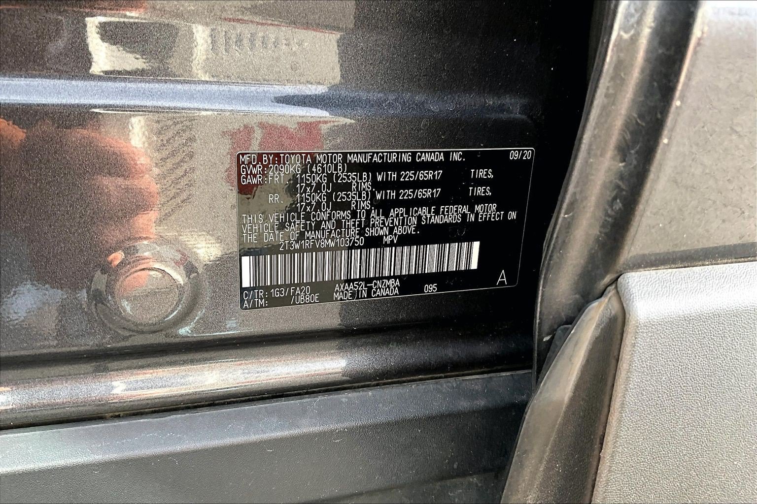 Used 2021 Toyota RAV4 XLE FWD image 32