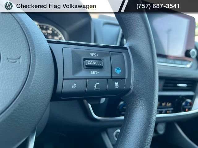 Used 2023 Nissan Rogue SV AWD/4WD image 35