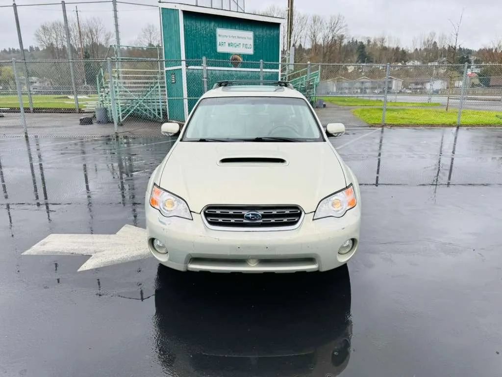 Used 2005 Subaru Outback 2.5XT Limited AWD/4WD image 8