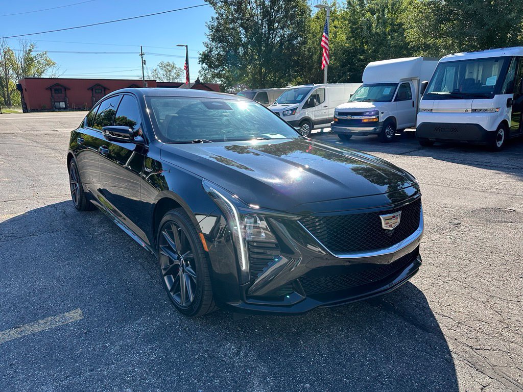Used 2025 Cadillac CT5 V AWD/4WD image 7