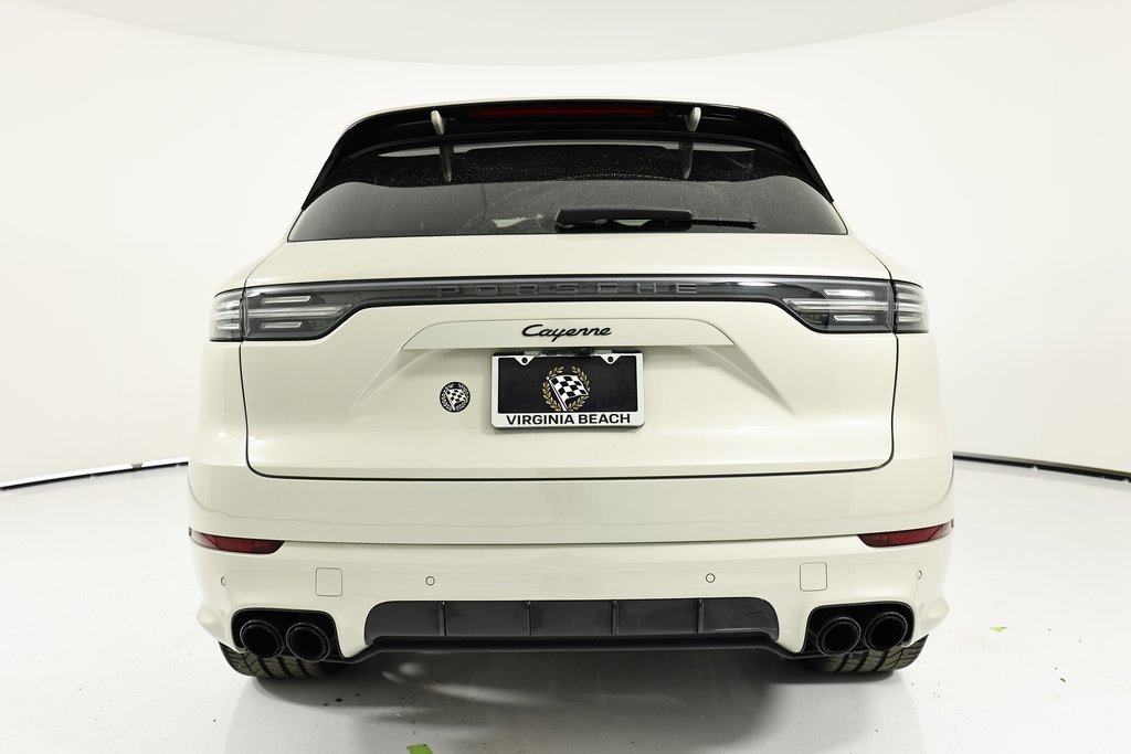 Used 2023 Porsche Cayenne image 6