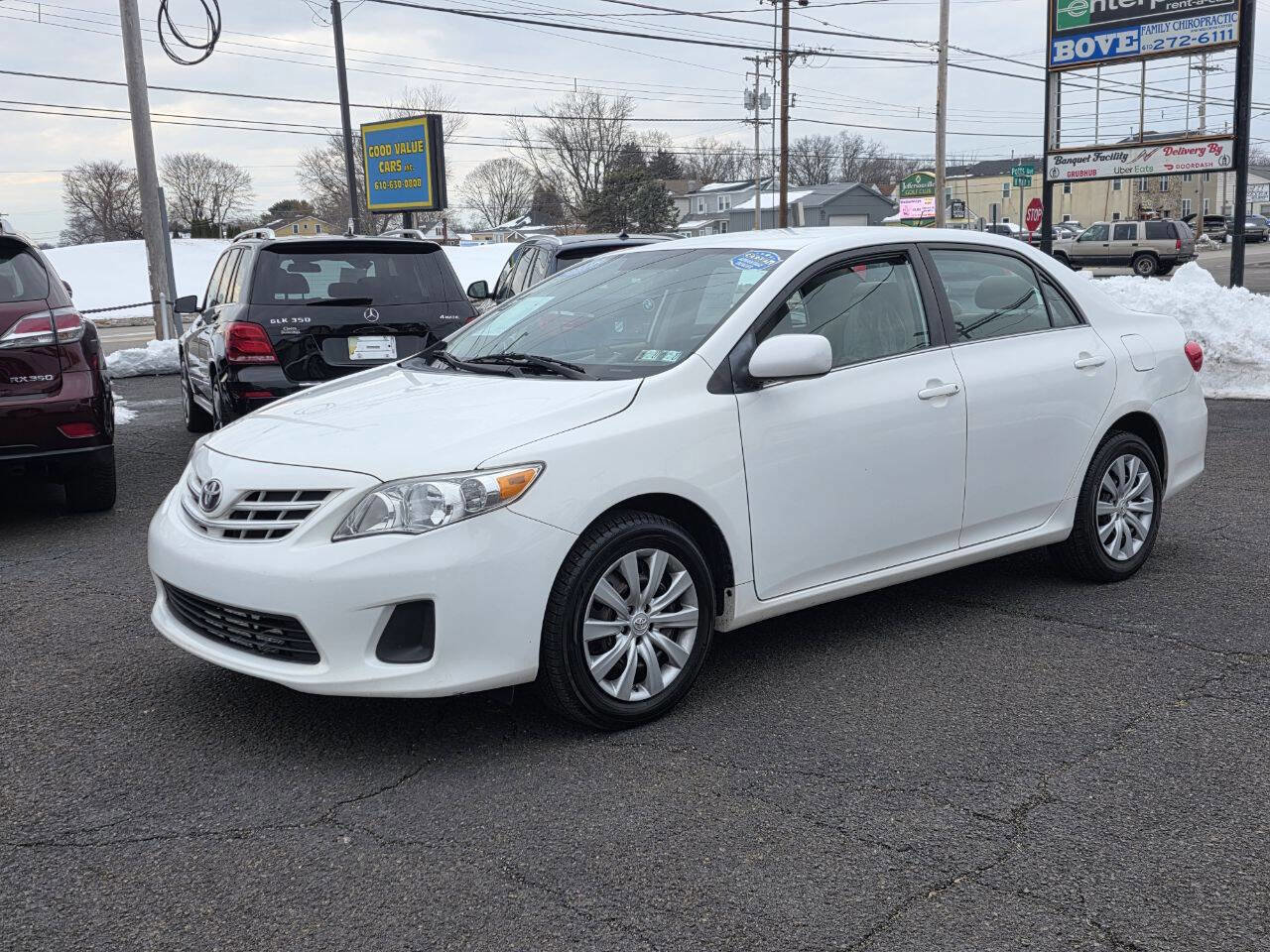 Used 2013 Toyota Corolla LE image 1