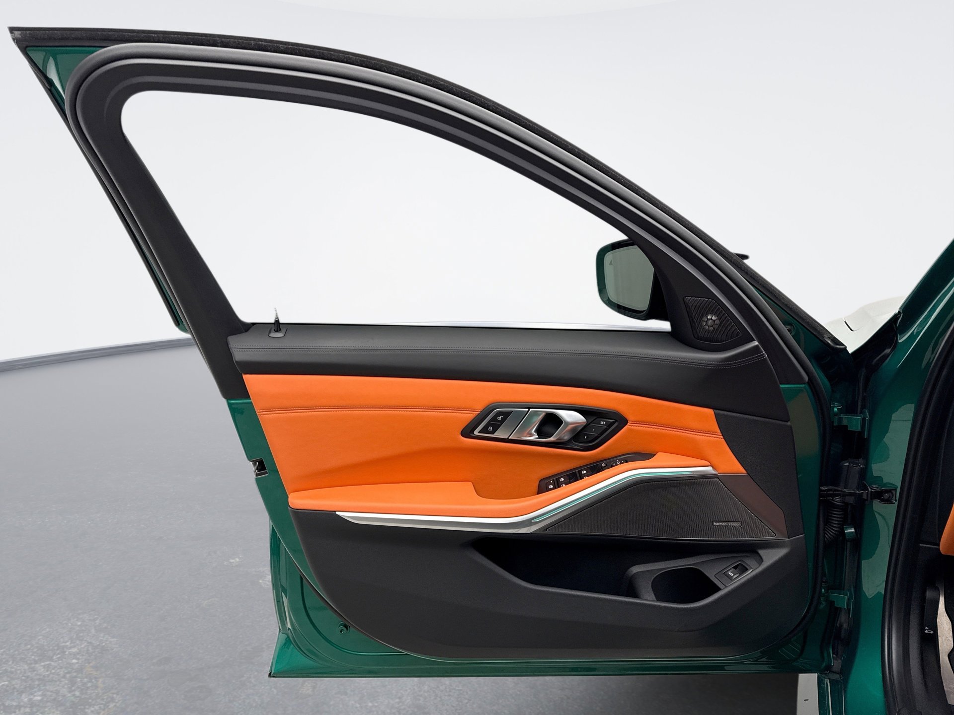 Used 2022 BMW M3 Competition w/ Executive Package image 9