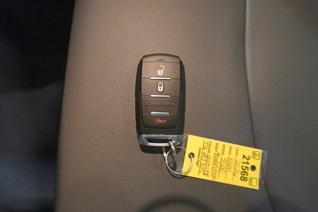 New 2026 RAM 3500 Tradesman image 31