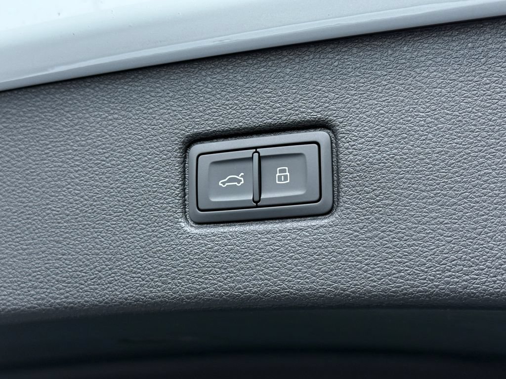 New 2026 Audi Q7 3.0T Prestige AWD/4WD image 21