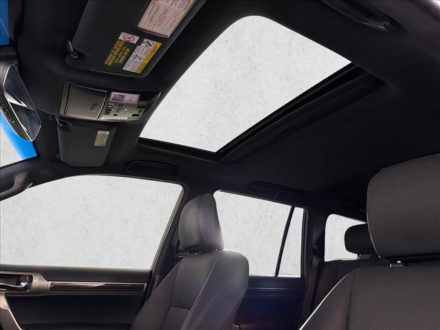 Used 2020 Lexus GX 460 Premium w/ Premium Package AWD/4WD image 2